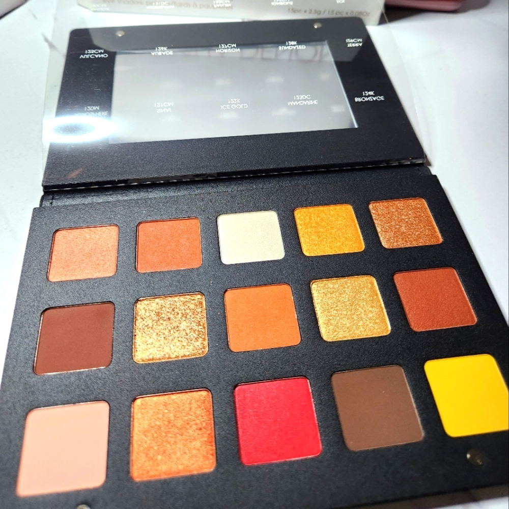 BRAND NEW — Sunset Eyeshadow Palette — NATASHA DENONA